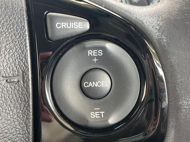 �y�N���[�Y�R���g���[���z�������H�����N���N���s�B�A�N�Z���𗣂��Ă���葬�x�ő��s���ł��A�������^�]���̕��S���y��!�����E�������ȒP�ȃX�C�b�`����Œ����ł��܂��B