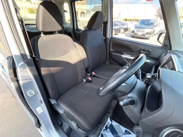 �^�]�ȃV�[�g���͎g�p�������Ȃ��A�ǍD�ȏ�ԂƂȂ��Ă��܂��B���J�Ɏg���Ă������Ƃ��悭�킩��܂��ˁB