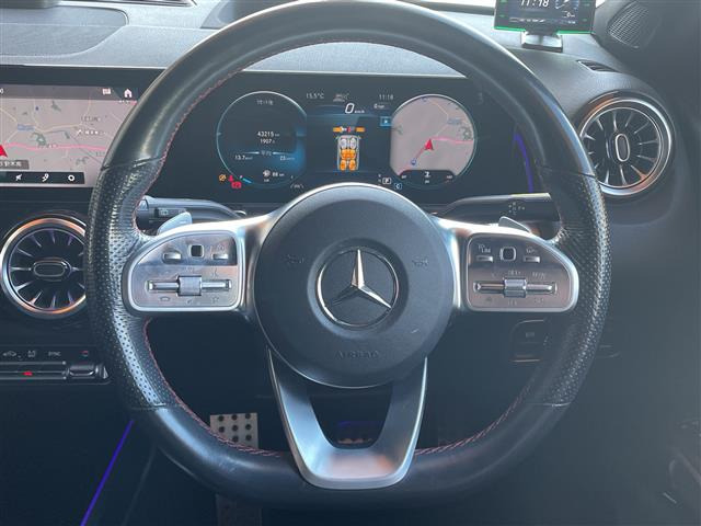 GLBGLB200d 4マチック AMGライン 4WD