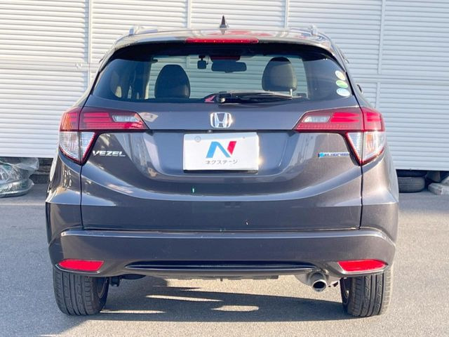 安心の最長10年・走行無制限保証(有償)をご用意。保証内容も充実はもちろん、無料点検&オイル交換や、年中無休の全国・24時間ロードサービスも付帯されておりますのでご安心下さい。