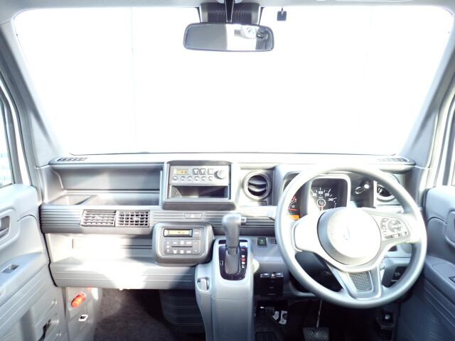 �C���p�l�摜�ɂȂ�܂��B�ԓ��͐��Ǝ҂ɂĎ����N���[�j���O�{�H�ς݂Ȃ̂ŁA��ϐ����ł��B