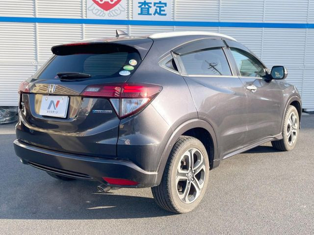 ☆全国のネクステージからお取り寄せが可能※!遠方の店舗に展示してあるクルマが気になる場合も、最寄りの店舗でご覧いただくことが可能です!是非私たちに要望をお聞かせください!※別途費用