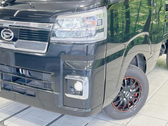 �yLED�w�b�h���C�g�z���V����ԑ��s�����ǍD�Ȏ��E���m�ۂ����S���ĉ^�]�ł��鍂�P�xLED�w�b�h���C�g�𑕔�!�_�����x�������A����d�͂��}�����Ă��܂��B