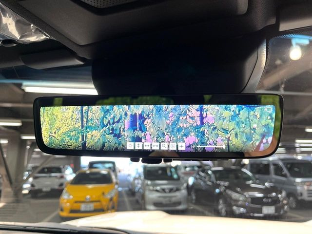 �y�f�W�^���C���i�[�~���[�z��Ȃ̑傫�ȉו��⓯��҂Ō�����m�F���Â炢���ł����S!�J�������B�e�����ԗ�����̉f�������[���~���[���ɕ\���B�N���A�Ȏ��E�ŏ󋵂̊m�F���\�ł�!