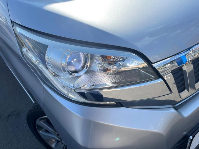 �yHID�w�b�h���C�g�z���ɖ��邭�O�����Ƃ炵�Ă����̂ŁA���V����Ԃ̑��s�������E�ǍD�ň��S���Ă���肢�������܂��B