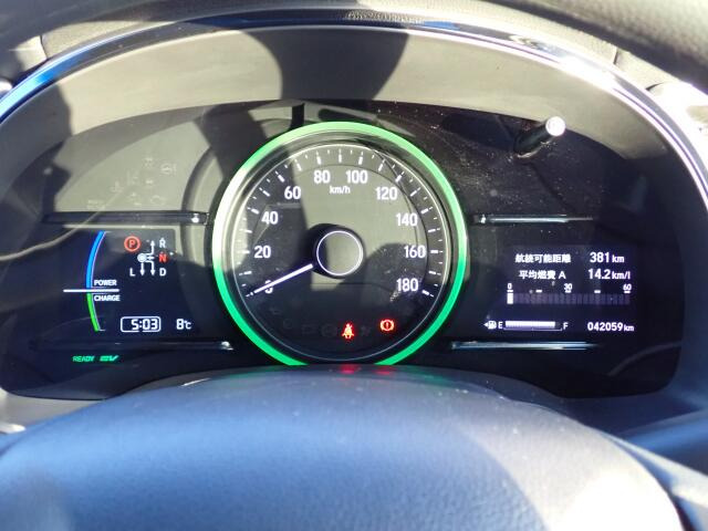 ���[�^�p�l���ɂȂ�܂��B