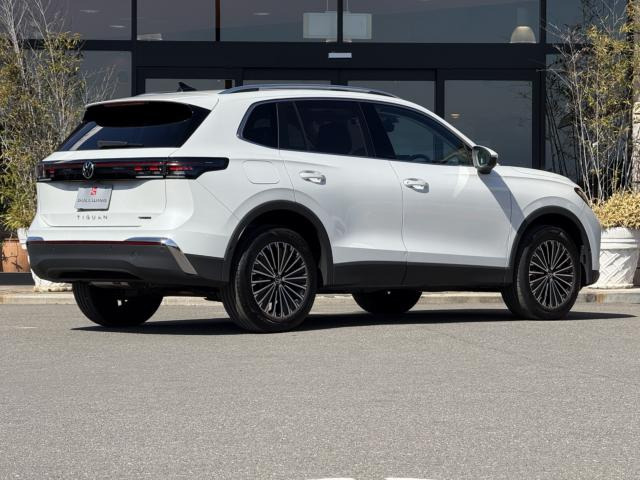 ティグアンTDI 4モーション エレガンス ディーゼル 4WD