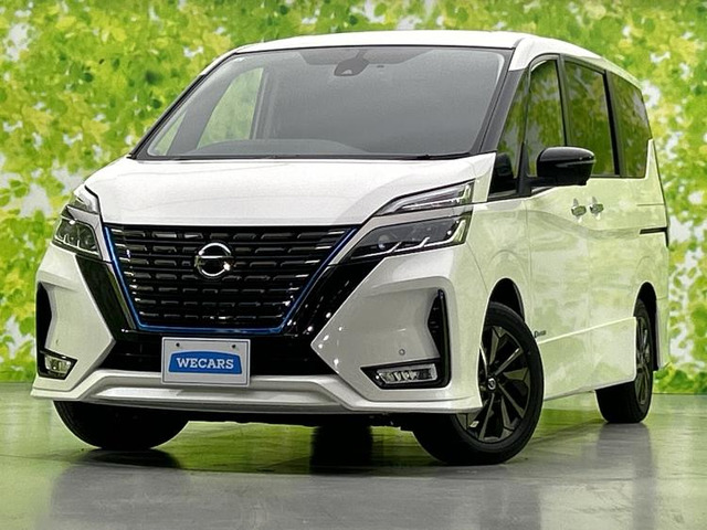 セレナ1.2 e-POWER ハイウェイスターV アーバンクロム