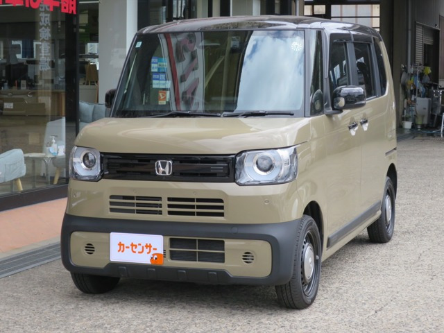 N-BOXジョイ 2トーン 4WD