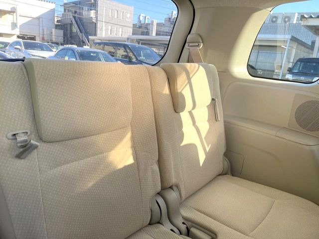 3��ڃV�[�g�͂�������ԗǍD����l�ł��������ƍ����Ē����܂��̂ŁA��l���ł̂��o���������N���N�ł��􂲉Ƒ��ŁA�C�̒m�ꂽ���ԂŁA�h���C�u�ɍs���̂��y���݂ł��ˁ�