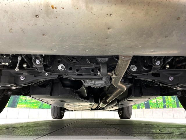 下回りがきれいなうちに、防錆加工の施工がオススメ。降雪地域はもちろん、沿岸部にお住いの方や、趣味でマリン・ウィンタースポーツをされる方にご好評いただいております。