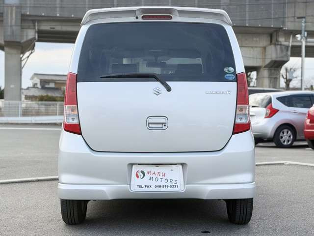 ���������ԑ����W�����ł�!���̋@��ɐ��񂲗��X������!