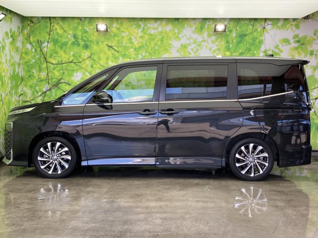 ヴォクシー1.8 ハイブリッド S-Z