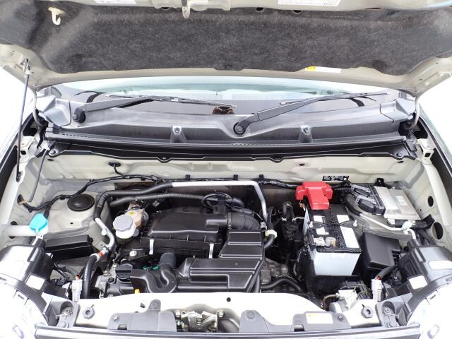 �G���W�����[�������ꂢ�ł���B�@�֋@�\�n���ǍD�ł��B�[�ԑO�ɓ_���������s���܂��B�G���W���I�C���E�I�C���t�B���^�[�E�G�A�R���t�B���^�[�E���C�p�[�S���͕K�������v���܂�