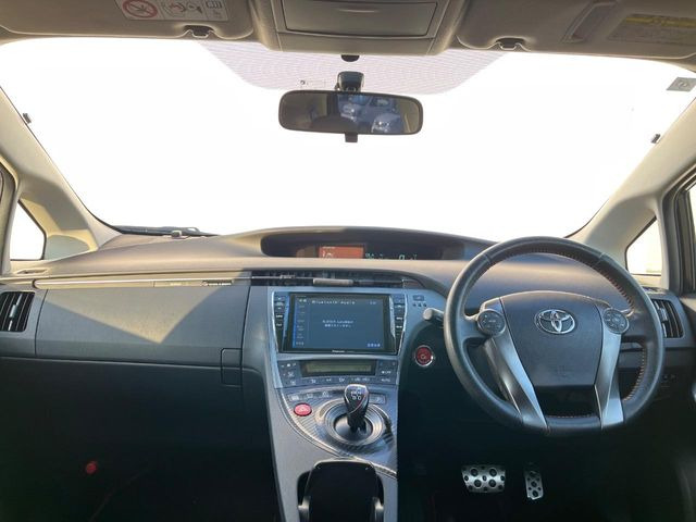 プリウス1.8 S ツーリングセレクション G's