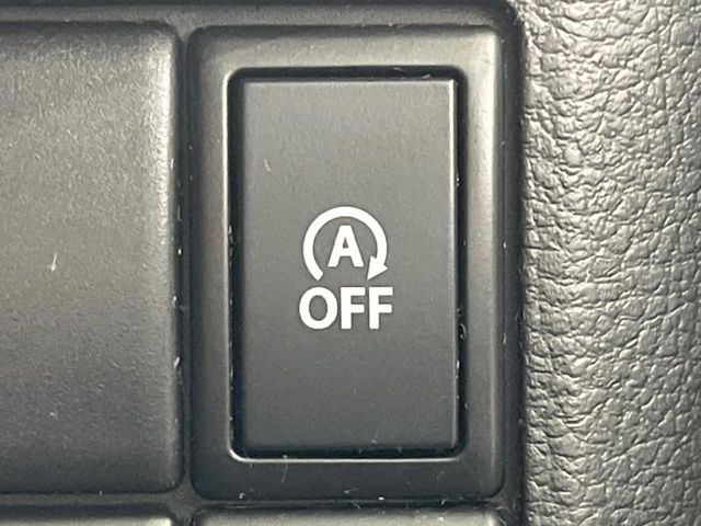 �y�A�C�h�����O�X�g�b�v�z�ԐM����a�؂Œ�Ԃ����ۂɃG���W�����~���A���ʂȔR���̏����}���܂��B�R��������ی�ɂȂ���@�\��G���W���̓u���[�L�𗣂��΍Ďn�����܂��B