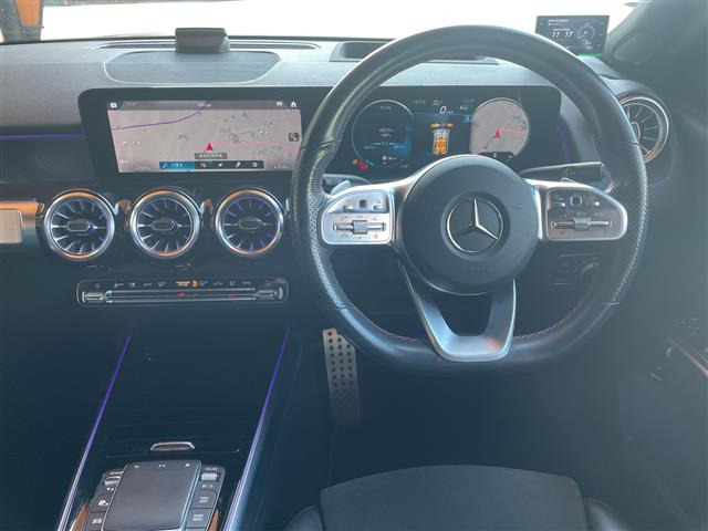 GLBGLB200d 4マチック AMGライン 4WD