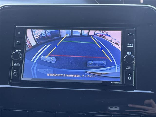 セレナ1.2 e-POWER XV