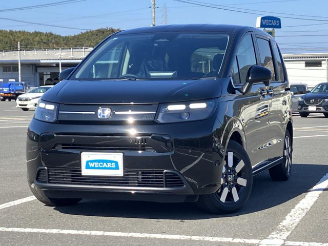 フリード1.5 e:HEV エアー EX