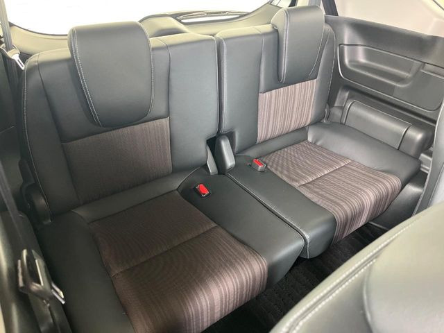 3��ڃV�[�g�͂�������ԗǍD����l�ł��������ƍ����Ē����܂��̂ŁA��l���ł̂��o���������N���N�ł��􂲉Ƒ��ŁA�C�̒m�ꂽ���ԂŁA�h���C�u�ɍs���̂��y���݂ł��ˁ�