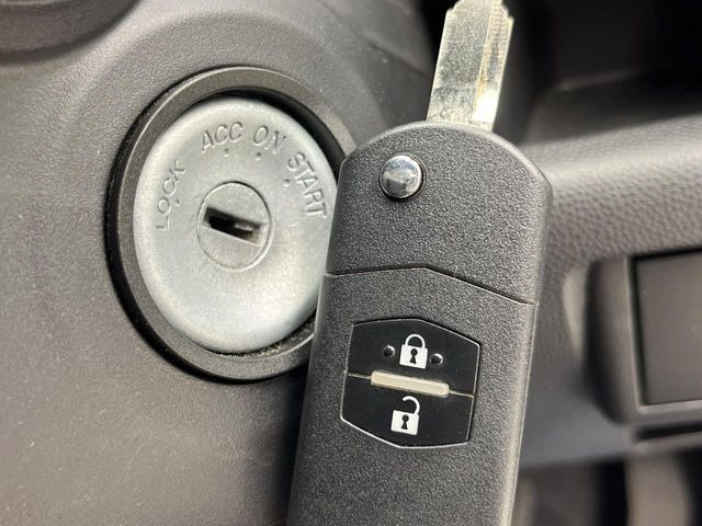 �y�L�[���X�z�������ꂽ�ꏊ����ł��{�^����Ńh�A�̊J���E�{�����ł���̂łƂ��Ă��֗�!�h�A�̌�������ɏ������邱�Ƃ�����܂����