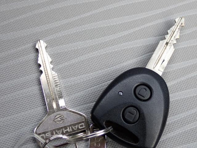 �{�^����ł炭�炭�J���A�{���B�����R���L�[�t���ł�