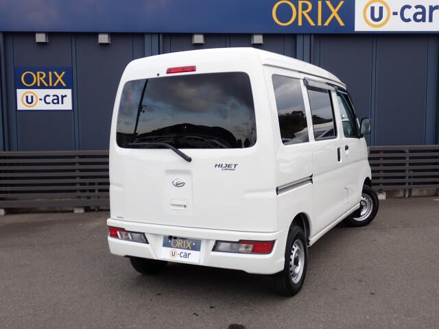 �����r���[�̉摜�ɂȂ�܂��B�I���b�N�X�F�蒆�ÎԂɂ́A���w��������S���Ă���肢���������߂ɁA�Ǝ��́u�I���b�N�X�F�蒆�Îԕۏ؁v�����t�����Ă��܂��B