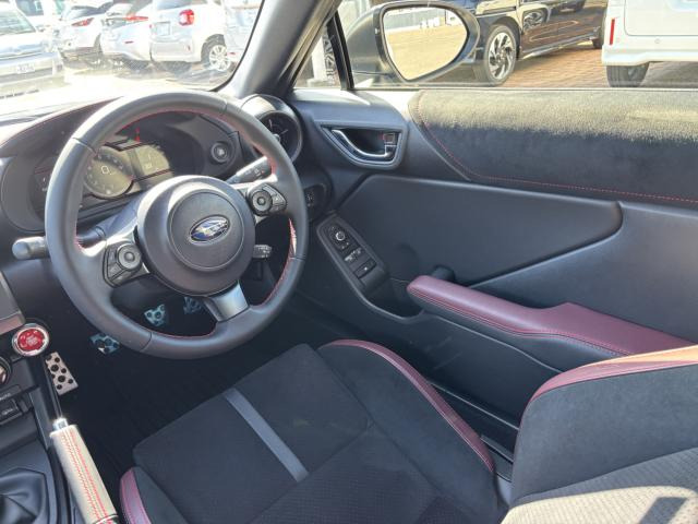 BRZ2.4 STI スポーツ