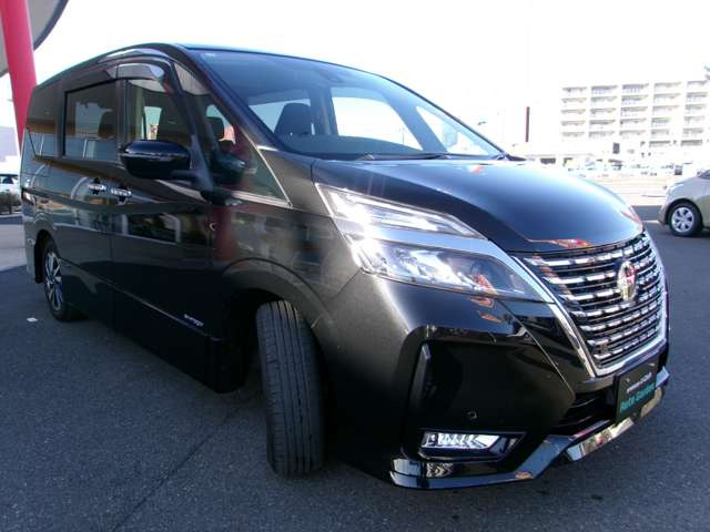 セレナ2.0 ハイウェイスターV