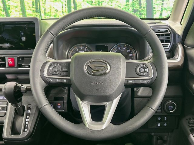 �y�X�e�A�����O�X�C�b�`�z�^�]���A�O������ڐ������炷���ƂȂ��A�I�[�f�B�I���̑��삪�\�ȕ֗��@�\!���S&���K�ȃh���C�u�����o���Ă���܂���