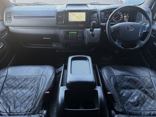 ハイエースバン2.8 スーパーGL ダークプライムII ロング ディーゼル 4WD