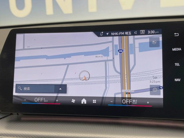 �������i�r:��̊��̂���i�r�́A����������ԓ������o���Ă���܂��B�I�[�f�B�I�@�\���[�����Ă���܂��̂ŁA�^�]�����y���߂܂���