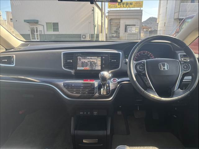 オデッセイ2.4 アブソルート