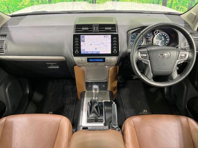 グループ総在庫数約30,000台!!全国の系列店からメーカー・車種問わずご紹介出来るので、あなたにピッタリのお車が見つかるはずです♪まずはお問い合わせ下さい☆