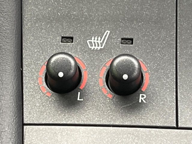 �y�V�[�g�q�[�^�[�z�������ɏd�󂷂�V�[�g�q�[�^�[!�G�A�R����葁�����܂��Ă����̂Ŋ�����̐l�����S�ł��ˁ�G�A�R���̉����͊������邩����A�Ƃ������ɂ����������߂ł��B