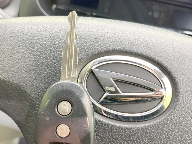 �y�L�[���X�z�������ꂽ�ꏊ����ł��{�^����Ńh�A�̊J���E�{�����ł���̂łƂ��Ă��֗�!�h�A�̌�������ɏ������邱�Ƃ�����܂����