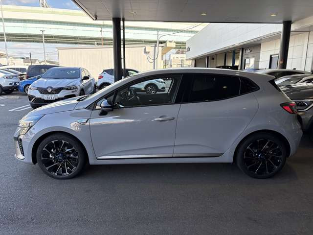 �R�������0.2km/L���サ��25.4km/L(WLTC���[�h)�ƂȂ�ȂǁA���ǂ�������ꂽ�B