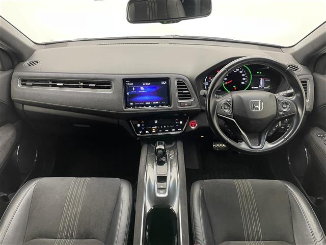 ヴェゼル1.5 ハイブリッド RS ホンダセンシング