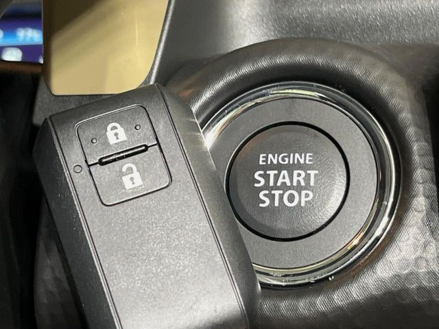 �y�L�[���X�X�^�[�g�V�X�e���z�J�o����|�P�b�g�ɓ��ꂽ�܂܂ł��h�A�̎{���E�������\�ȃX�}�[�g�L�[�𑕔��B�G���W���̃I���E�I�t�����J�M�����o���K�v����������Ƃ��Ă��֗��ł���