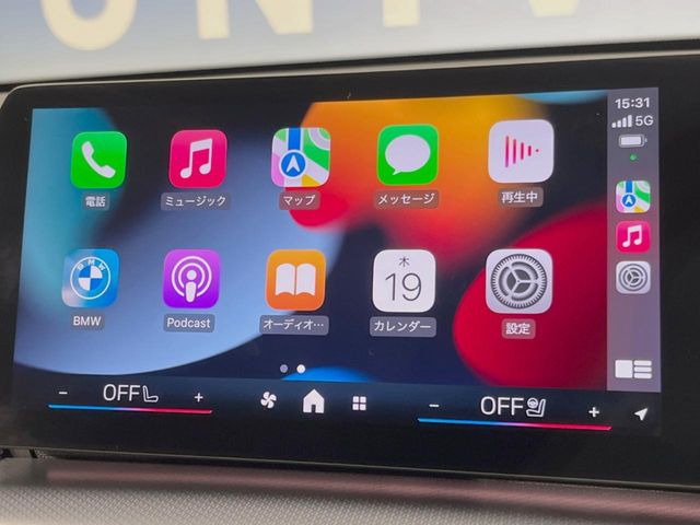 ��Apple Car Play:�X�}�z�Ƃ̗L���ڑ��ŁA�i�r�E�I�[�f�B�I�Đ��ȂǃX�}�z�̃A�v���@�\����ʂł��g����֗��@�\�ł�!