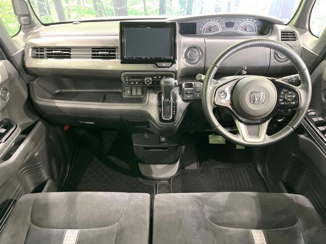 N-BOXカスタムL スタイルプラス ブラック