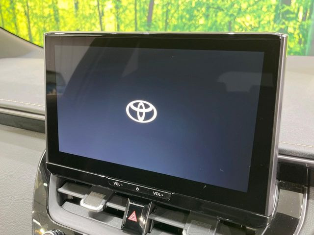 �y�����i�r�z�l�C�̏����i�r�𑕔����Ă���܂��B�i�r�̎g���₷���͂������A�I�[�f�B�I�@�\���[��!�L�����v�◷�s�͂������A�ʋ΂┃�����ȂǕ��i�̃h���C�u���y�����Ȃ�͂���