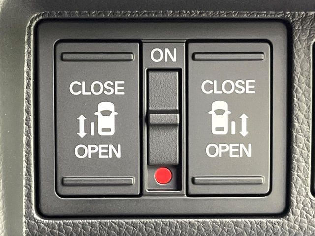 �y�����p���[�X���C�h�h�A�z�X�}�[�g�L�[��^�]�Ȃ̃X�C�b�`�Ō�ȗ����X���C�h�h�A�̊J���\���d��������͂����ăh�A���J����K�v�������A�����Ȃ��q�l�ł��ȒP�ɊJ���߂ł����K�ł���