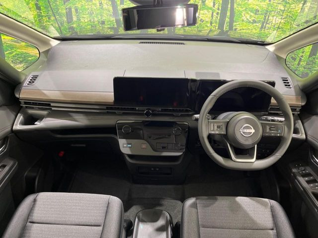 セレナ1.4 e-POWER ハイウェイスターV