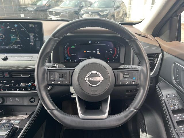 �y�����v�����X�e�A�����O�z�㎿�Ȋv���g�p���邱�ƂŁA��ɂ����������݂ƂĂ��^�]���₷���n���h���ł���