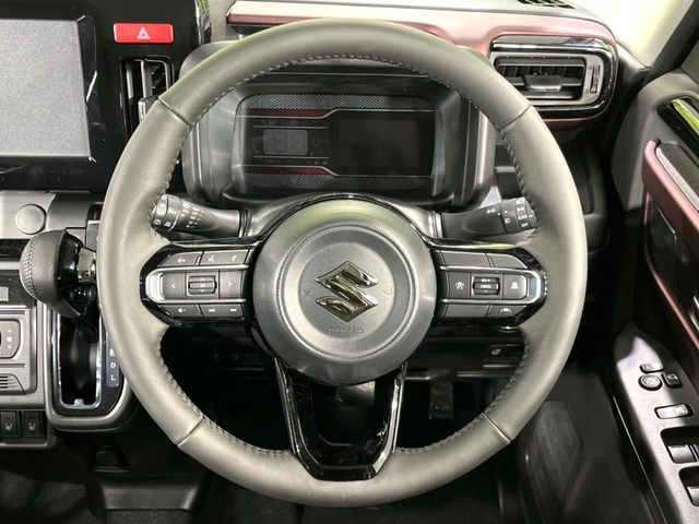 �y�����v�����X�e�A�����O�z�㎿�Ȋv���g�p���邱�ƂŁA��ɂ����������݂ƂĂ��^�]���₷���n���h���ł���