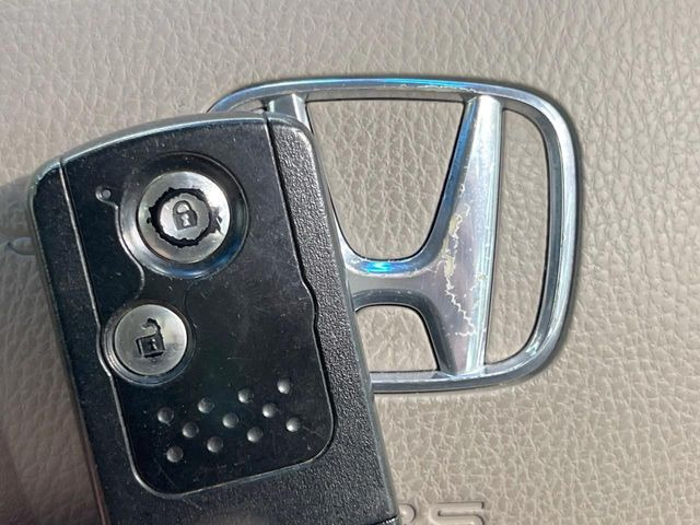 �y�L�[���X�z�������ꂽ�ꏊ����ł��{�^����Ńh�A�̊J���E�{�����ł���̂łƂ��Ă��֗�!�h�A�̌�������ɏ������邱�Ƃ�����܂����