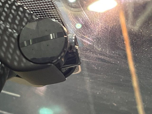 �yHonda�X�}�[�g�L�[�z�J�o����|�P�b�g�ɓ��ꂽ�܂܂ł��h�A�̎{���E�������\�ȃX�}�[�g�L�[�𑕔��B�G���W���̃I���E�I�t�����J�M�����o���K�v����������Ƃ��Ă��֗��ł���