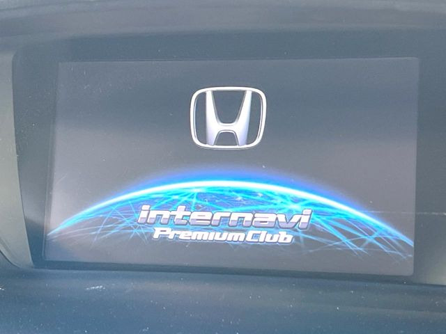 �y���[�J�[�����i�r�z�C���e���A�ɗn�����ރX�^�C���b�V���ȁu��p�݌v�v���[�J�[�i�r�𑕔��􎋔F���⑀�쐫�ȂǊ�{���\�ɂ��D��A���㎿�ȃJ�[���C�t�����y���݂��������܂��B