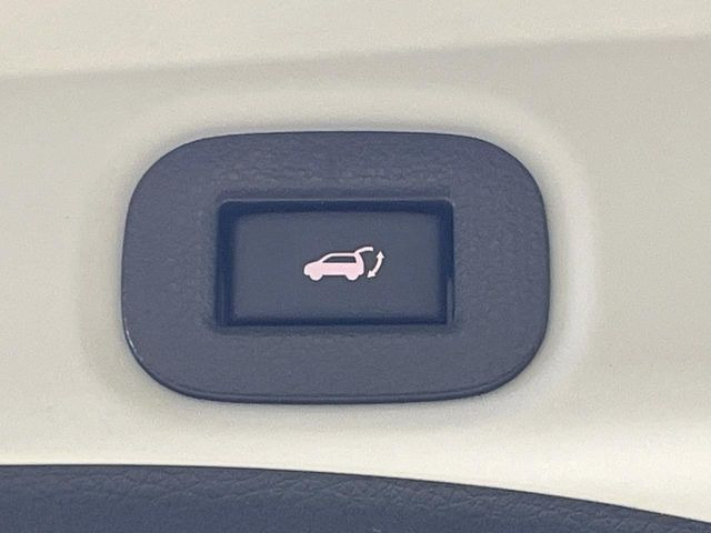 �y�p���[�o�b�N�h�A�z�X�}�[�g�L�[��^�]�Ȃ̃{�^�������������Ń��A�Q�[�g�������ŊJ���܂�!�ו��������Ă��鎞��A�����ʒu�ɂ���o�b�N�h�A��߂�ۂɕ֗��ȋ@�\�ł���